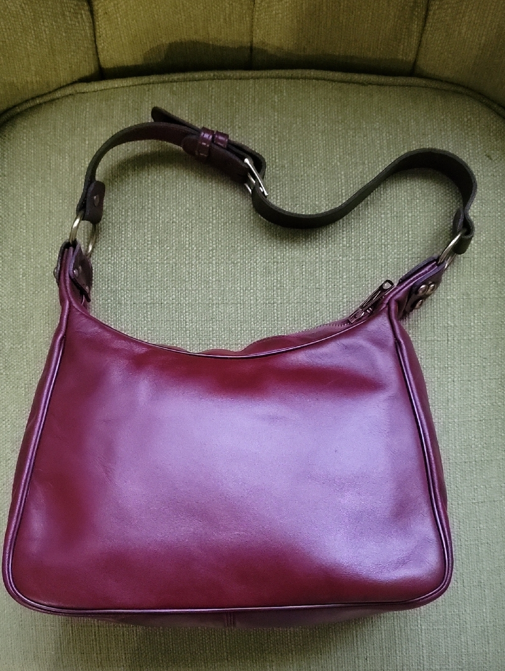 Etienne Aigner Vintage Women's Leather Shoulder Bag - Picture 2 of 16